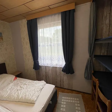 Ferien-bungalow Nr -4- Im Seebad Ueckermündeot Bellin