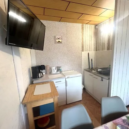 Ferien-bungalow Nr -4- Im Seebad Ueckermündeot Bellin